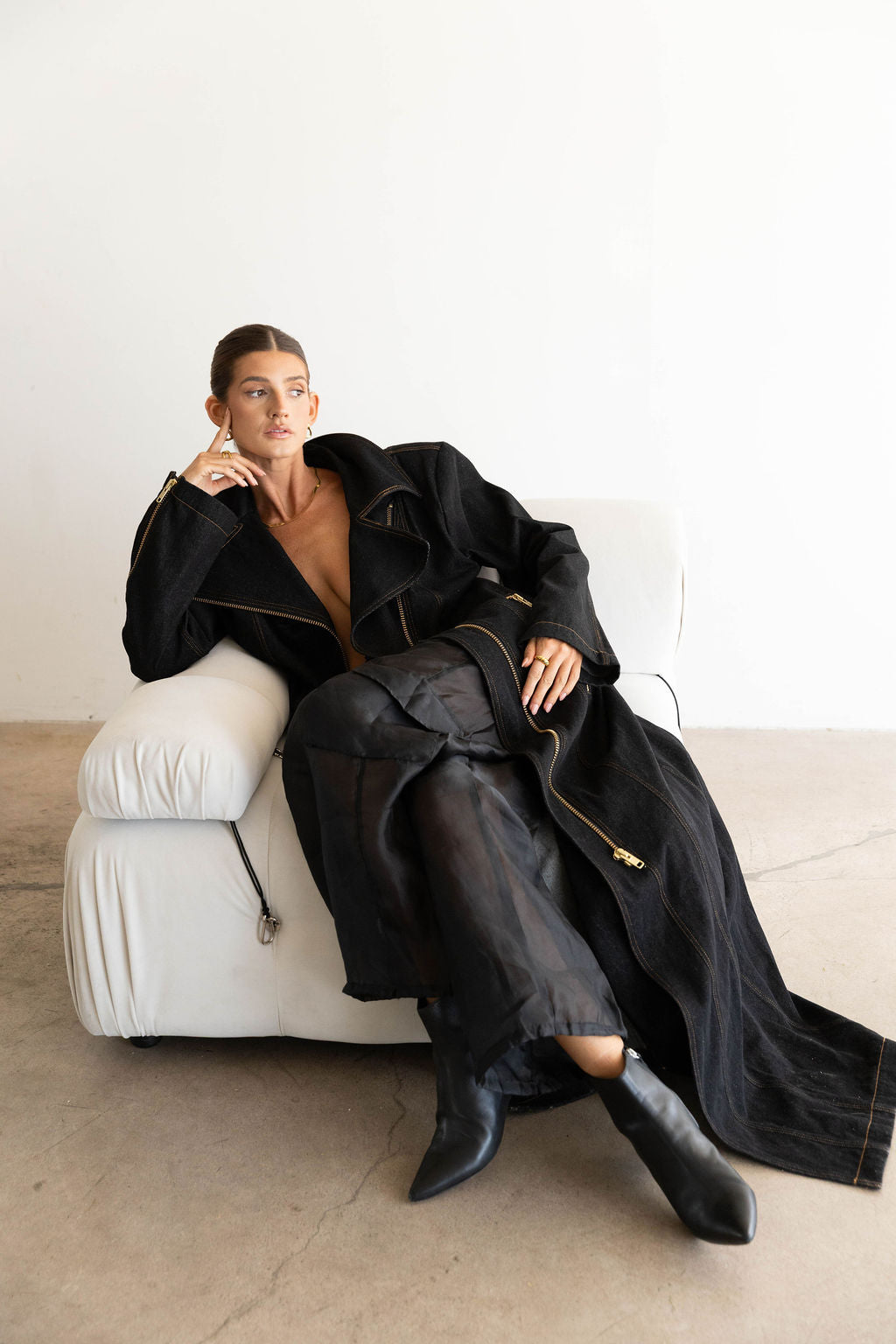 The Refined Finish Duster